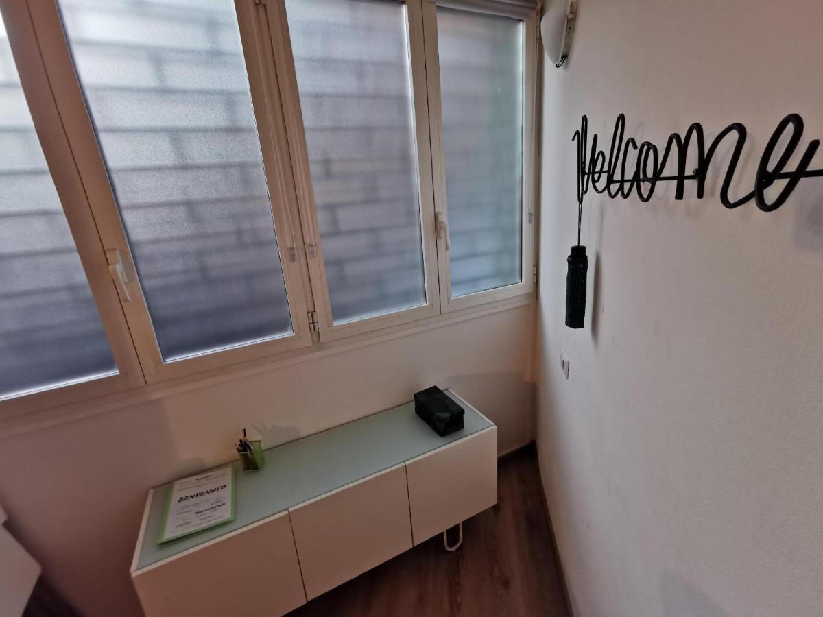 Likehome Milano - Via Scaldasole Loft ミラノ エクステリア 写真